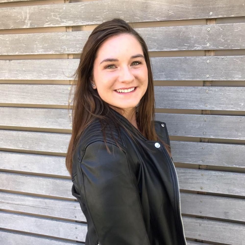 Meet your Posher, Emily